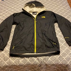 Men’s North Face Raincoat/ Wind breaker
